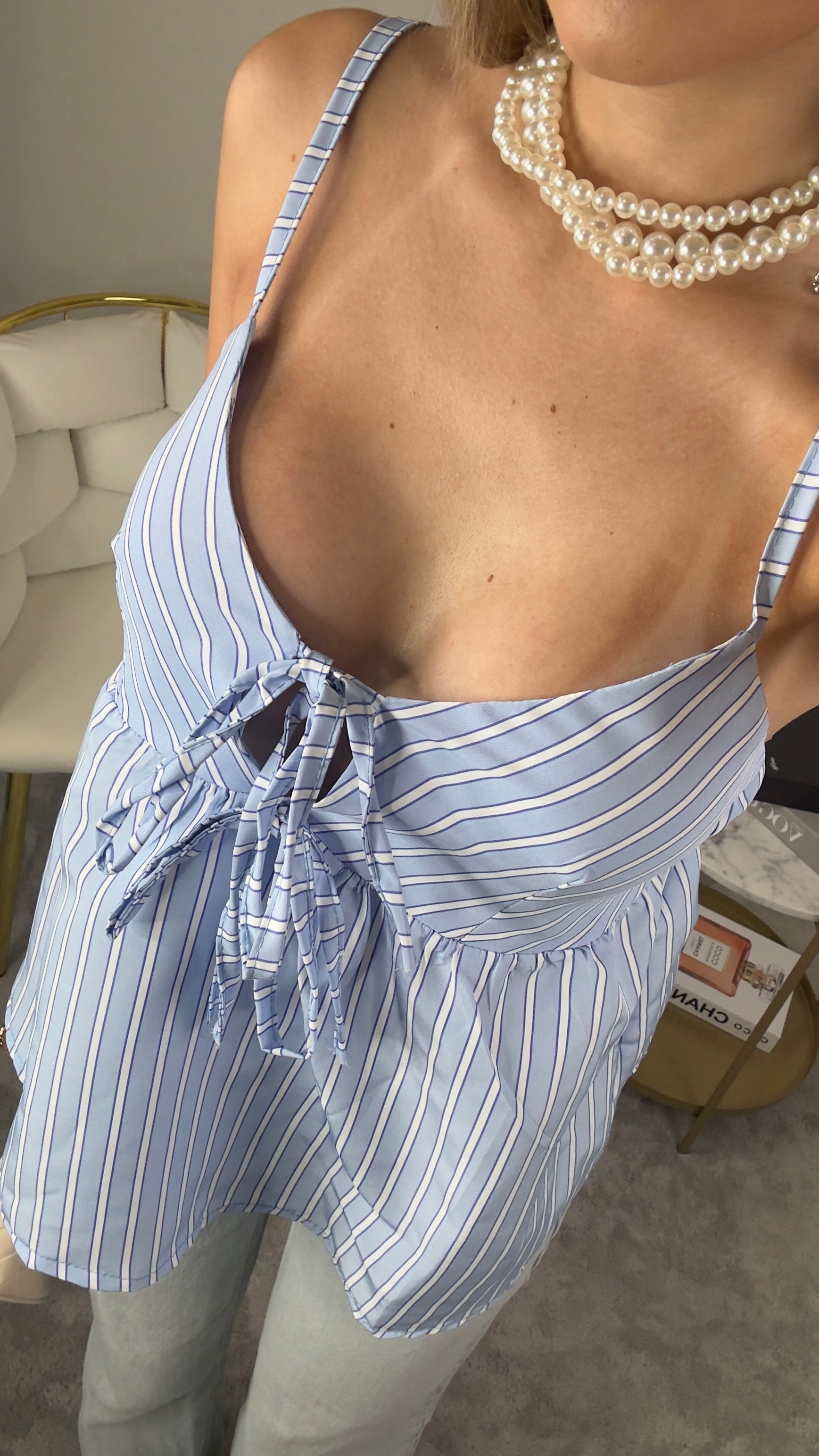 Top Capri